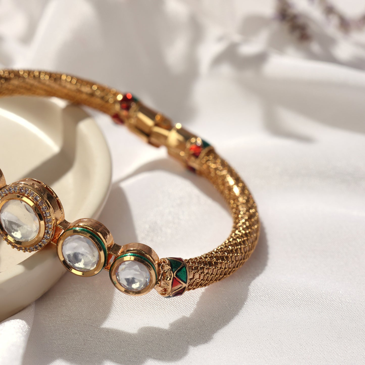 REGAL MESH PREMIUM KUNDAN BRACELET